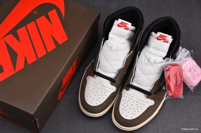 TS HIGH AIR CD4487-100 SCOTT' 'TRAVIS 2.0 OG 1 JORDAN SP - 0919